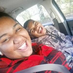 Meet your Posher, Zakera